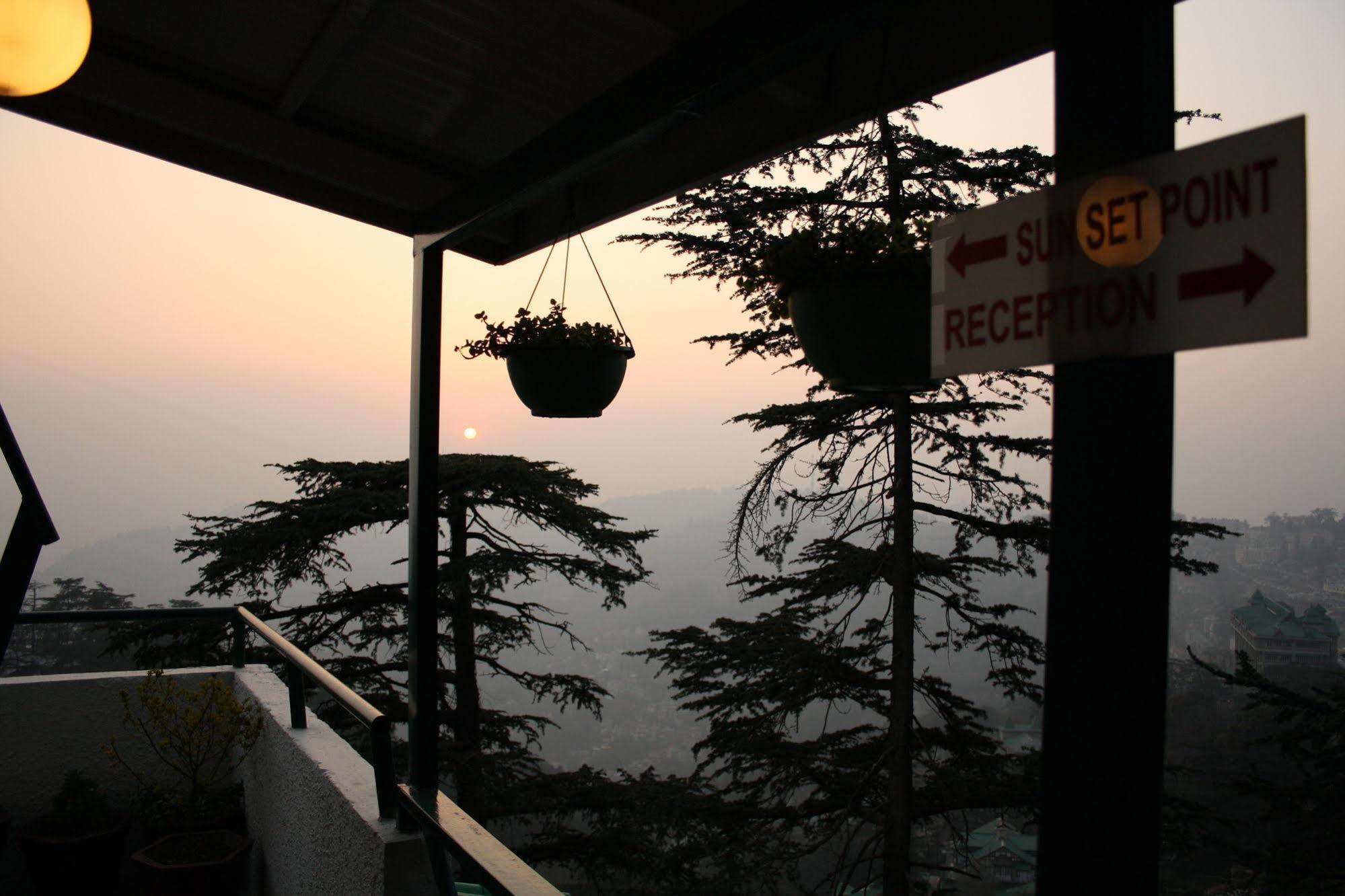 Honeymoon Inn Shimla Extérieur photo